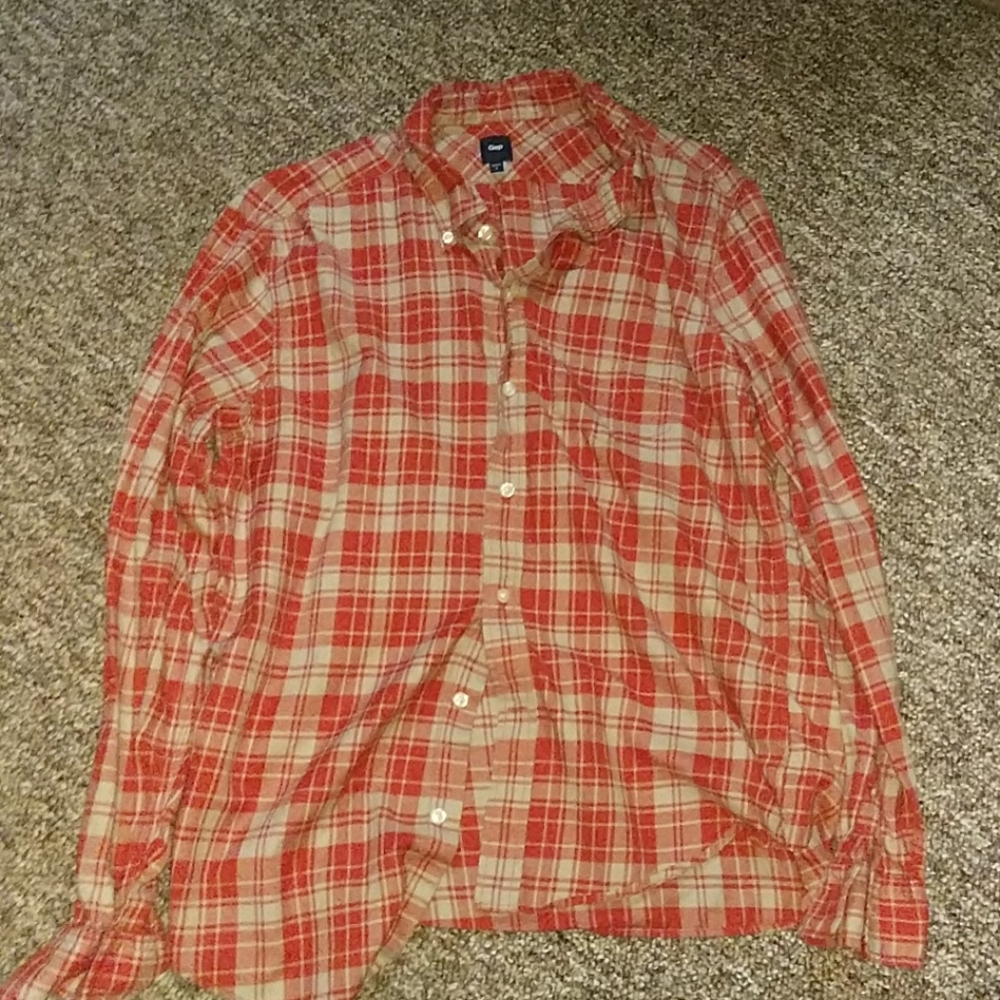 Men's L Gap button down shirt red and grey plaid